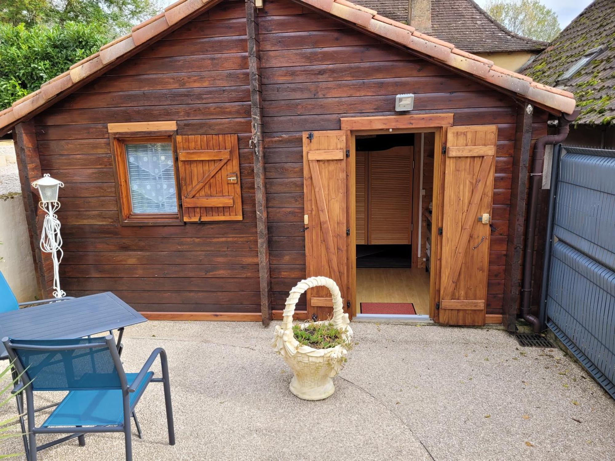 Au Petit Chalet Gigouzac Εξωτερικό φωτογραφία
